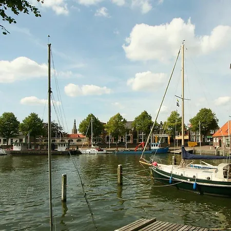 Vissershuisje / Old Fishermans House Holiday home *